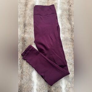 Fabletics Women’s Deep Purple Leggings-Medium